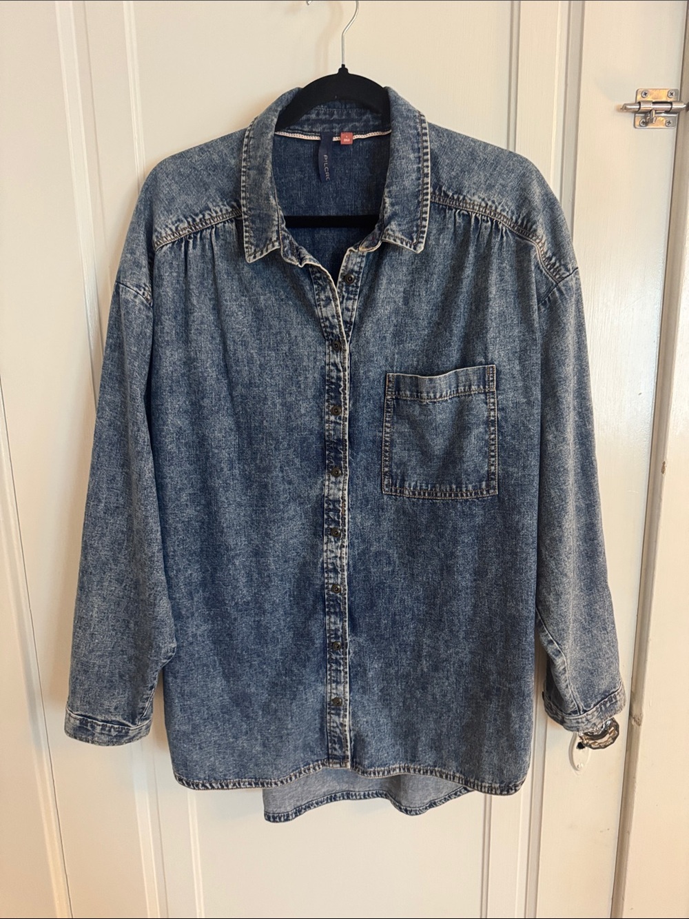 Pilcro Anthropologie Light Wash Denim Button-Front Shirt L